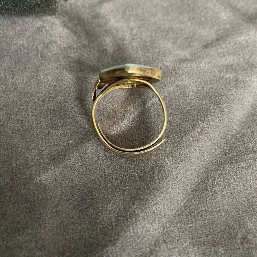 Asian inspired ring - Picture 2 of 3